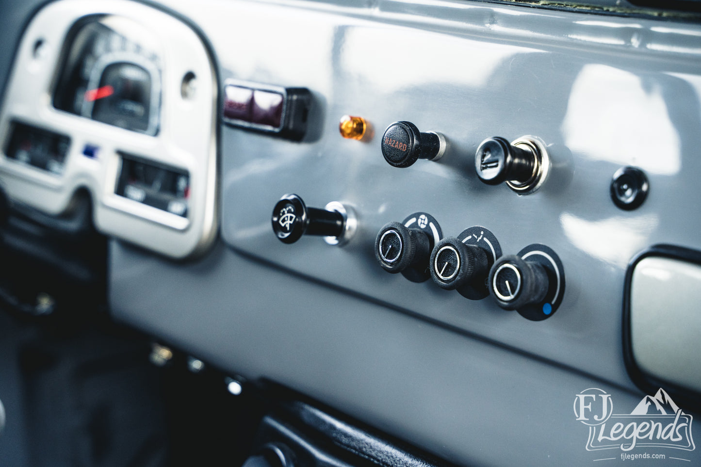 AC & HEATER 1968-83 Toyota Land Cruiser Gen IV SureFit™ Complete Kit FJ40 - FJ43 - FJ45