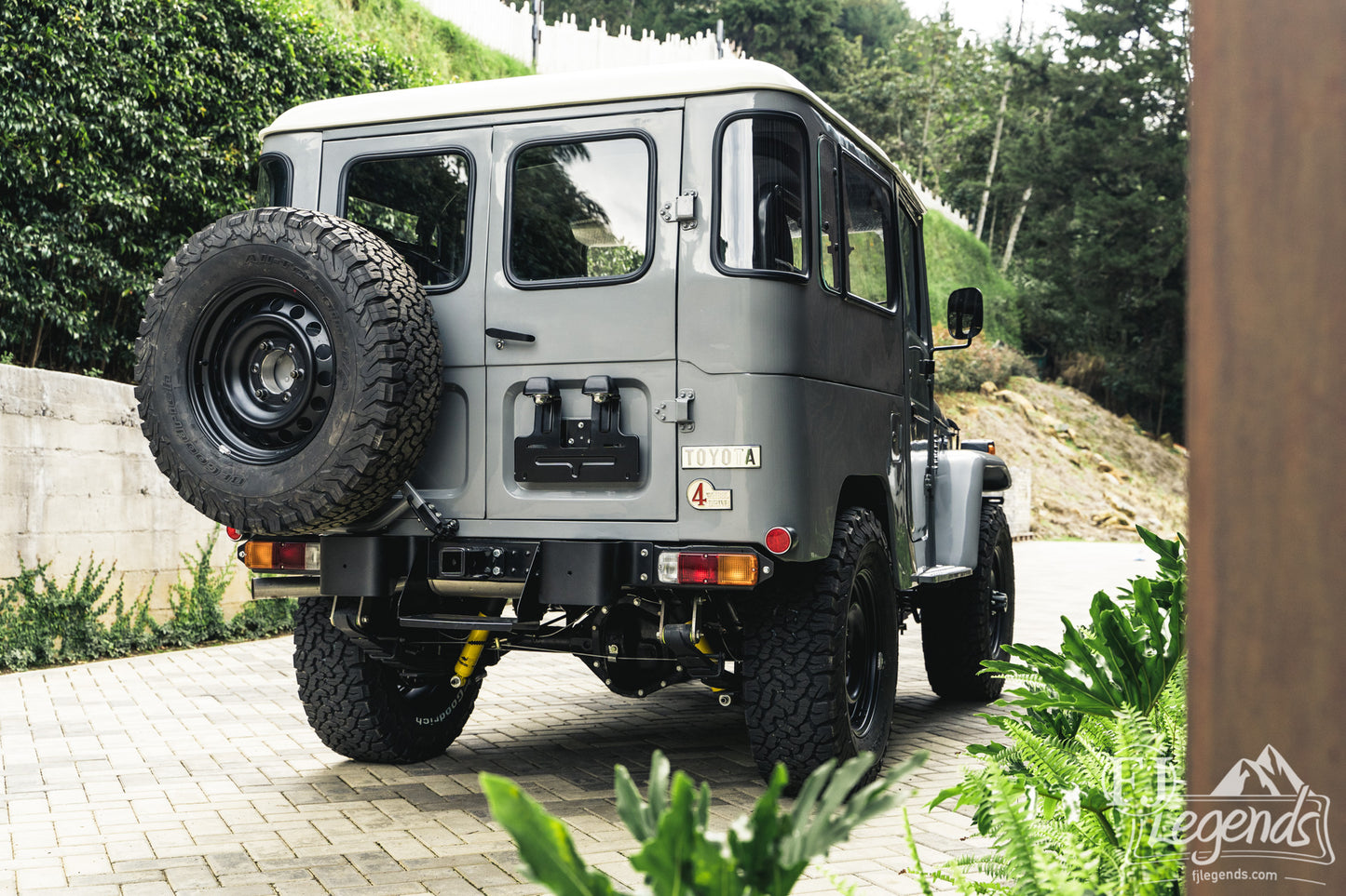 Sold - 1977 Toyota FJ40 - Let's build yours!